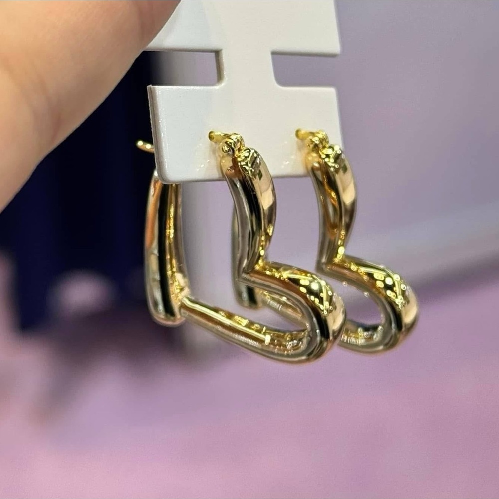 Pure 18k Gold Heart Hoop Earrings